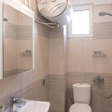 Pop Up - Colourful One Bedroom Flat - Top Center * Sofia